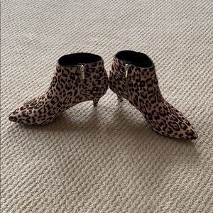 Sam Edelman- worn once- excellent condition